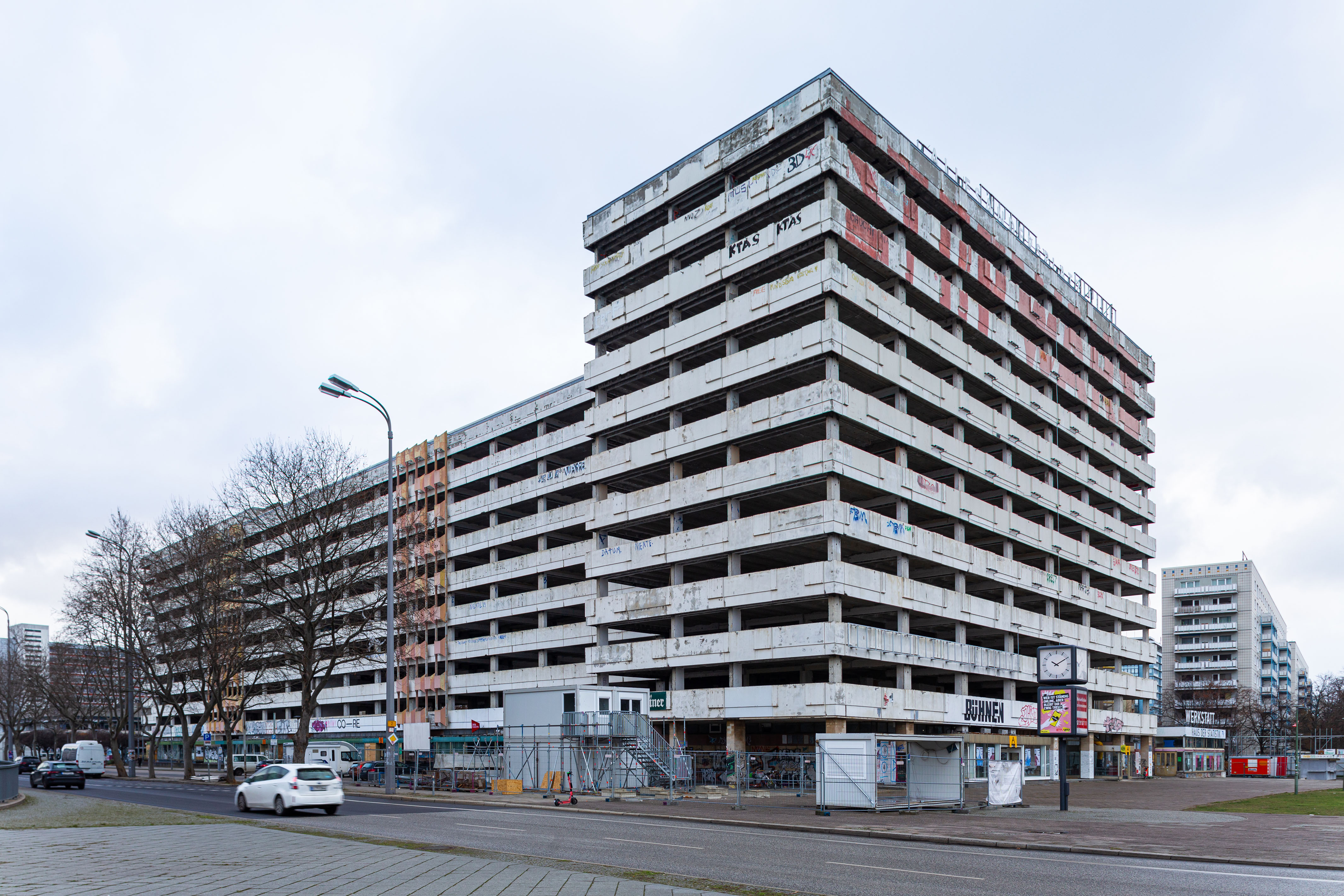 Schrägansicht vom Haus der Statistik