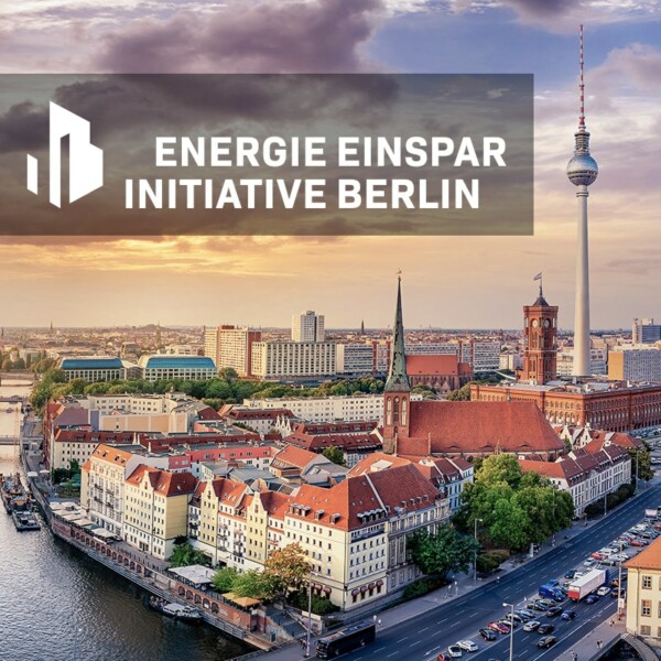 Berliner Skyline mit Logo der EnergieEinsparInitiative Berlin