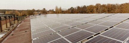 Große Solaranlage auf dem Wasserwerk Beelitzhof