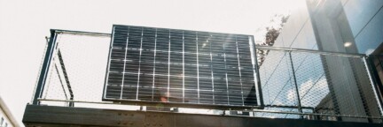 Sitz des SolarZentrums in Berlin: Effizienzhaus Plus