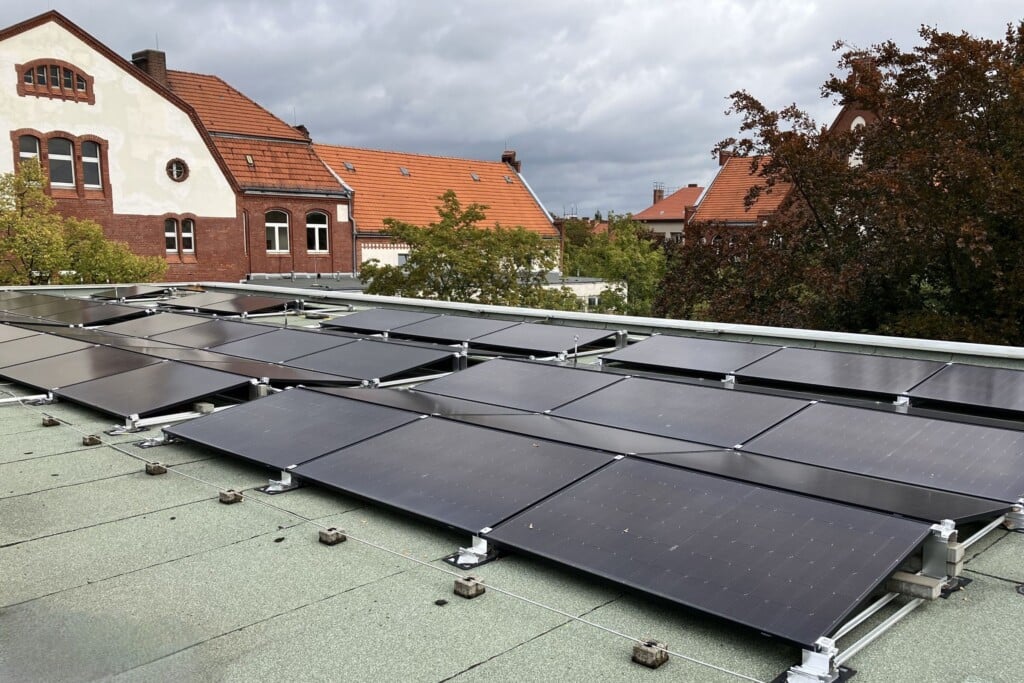 Solaranlage auf einem Dach in Reinickendorf